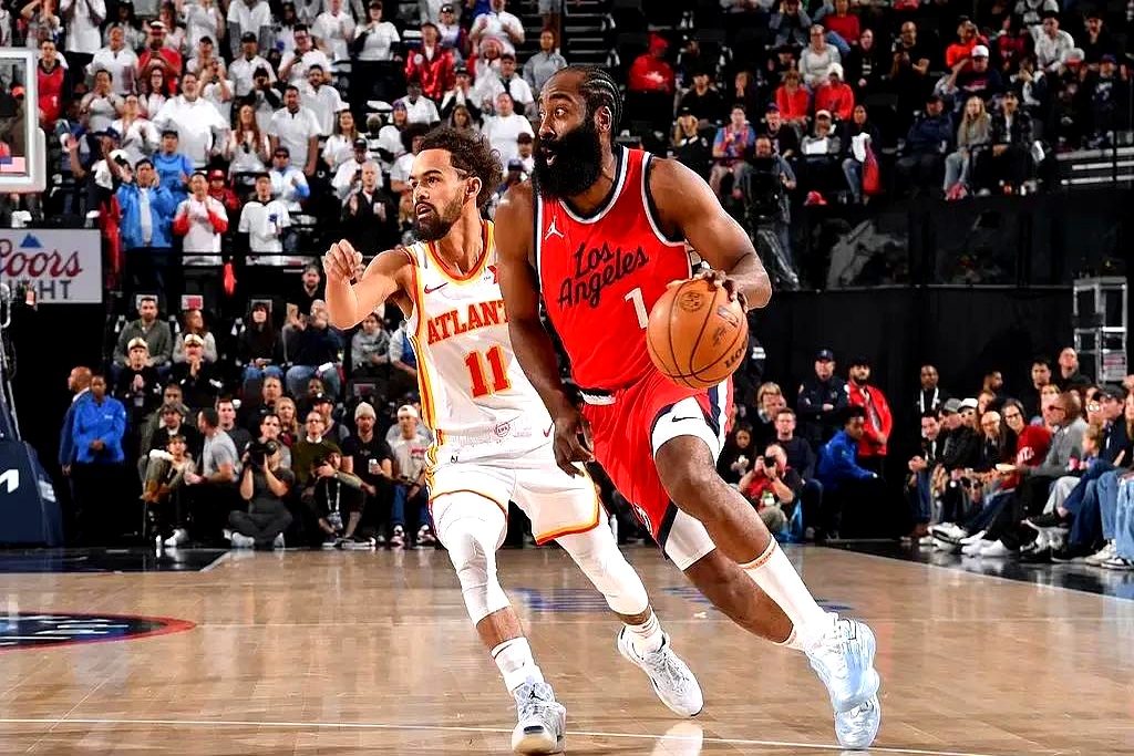  Faker巅峰对决，哈登与70激战FPX分钟，连败胜负难料！